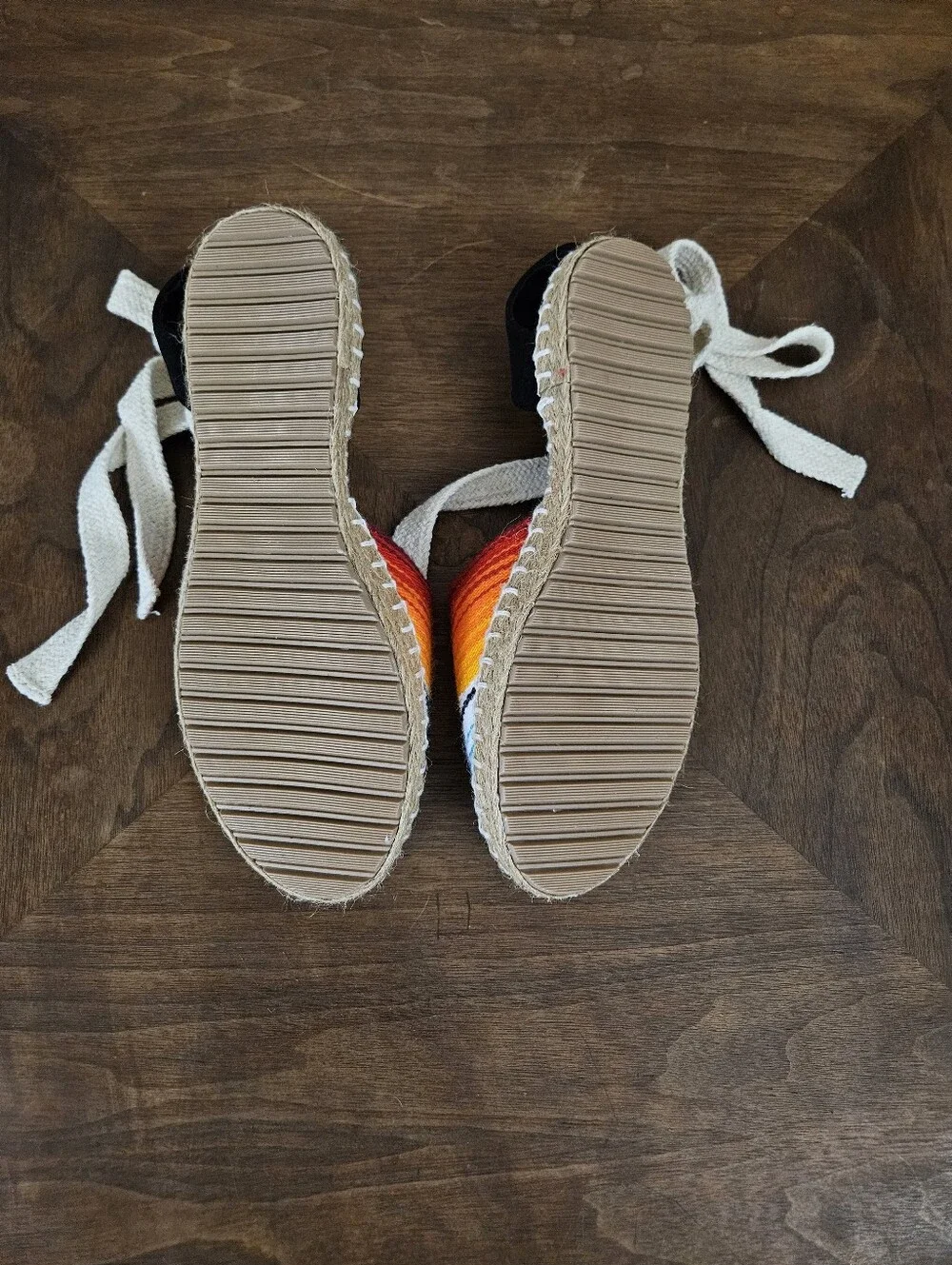 None unbranded flat